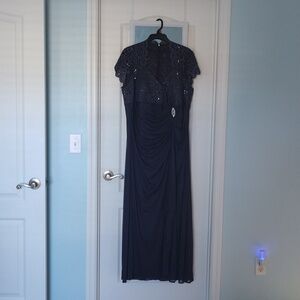 Betsey Adam Evening Gown Embellished with Rhinstones and Lace in Size 18W